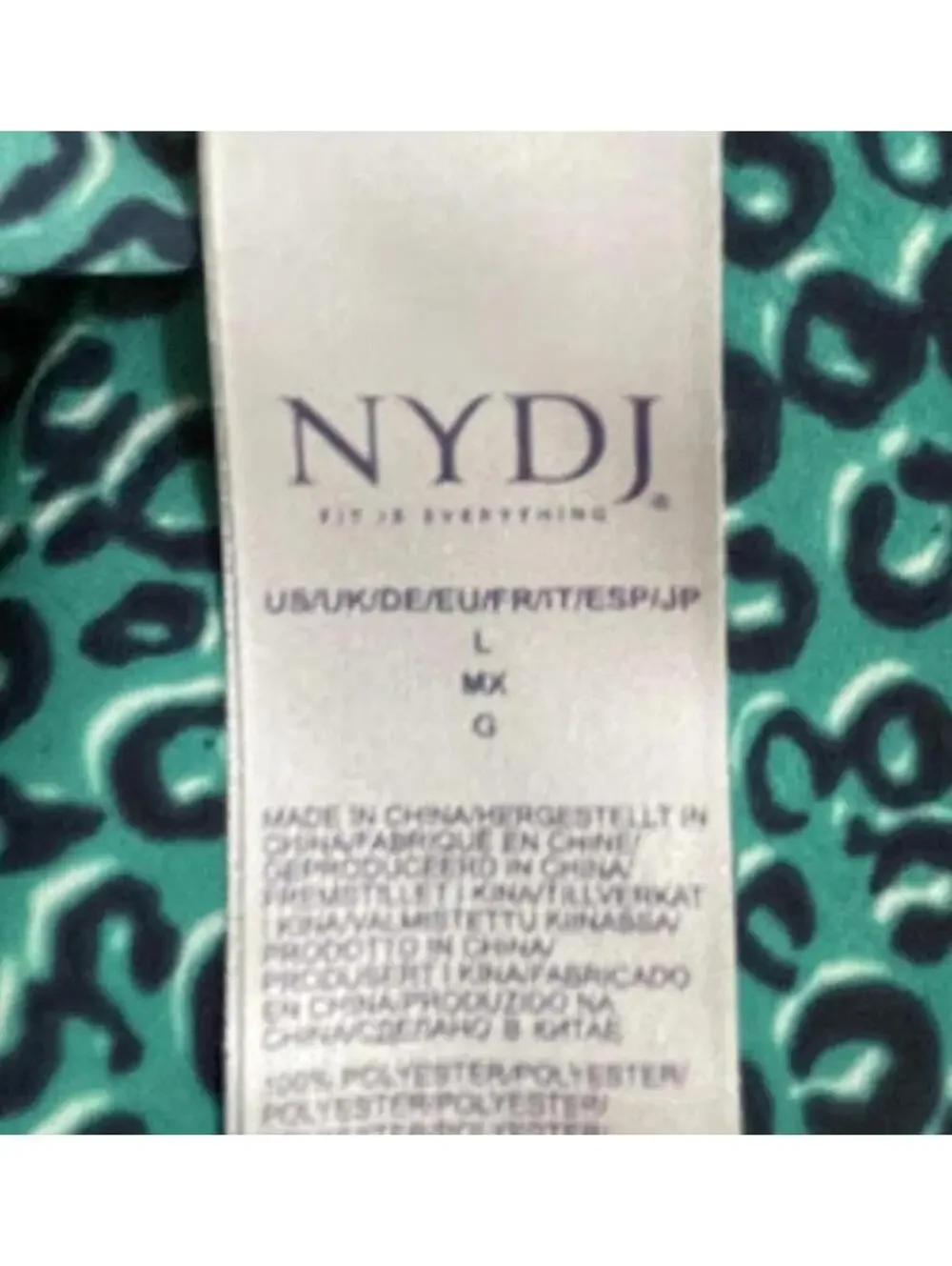 NYDJ Pintuck Blouse Top Women's L Green Black Animal Leopard Print Lightweight - Picture 8 of 11